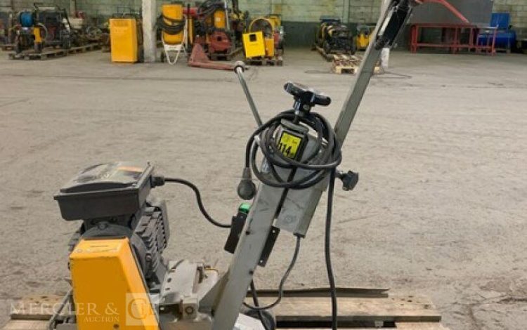 HUSQVARNA CG 200  RAB010718