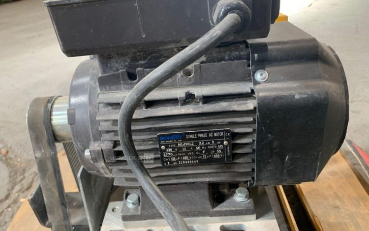 HUSQVARNA CG 200  RAB010852