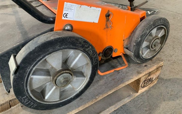 ELIET   SCA010378