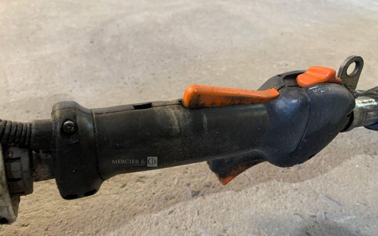 STIHL   TAI010807