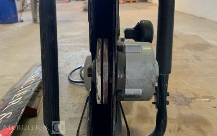HITACHI CM12Y  TRO010693