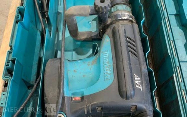 MAKITA   PIQ011196