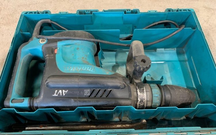 MAKITA   PIQ011196