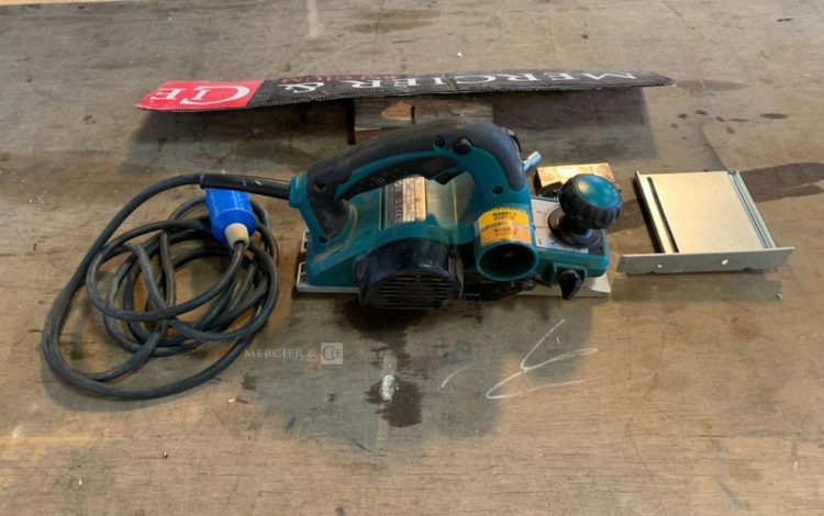 MAKITA KP0810  RAB010109