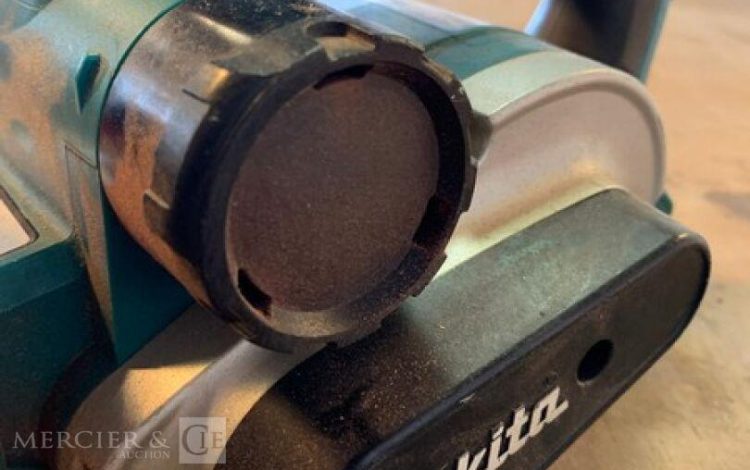 MAKITA KP0810  RAB010109