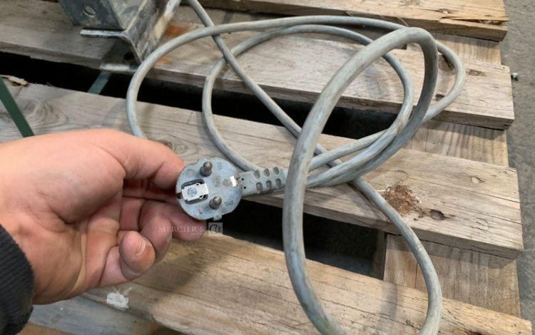 MAUGUIERE MXF15 – 10PB 90L  COM010040
