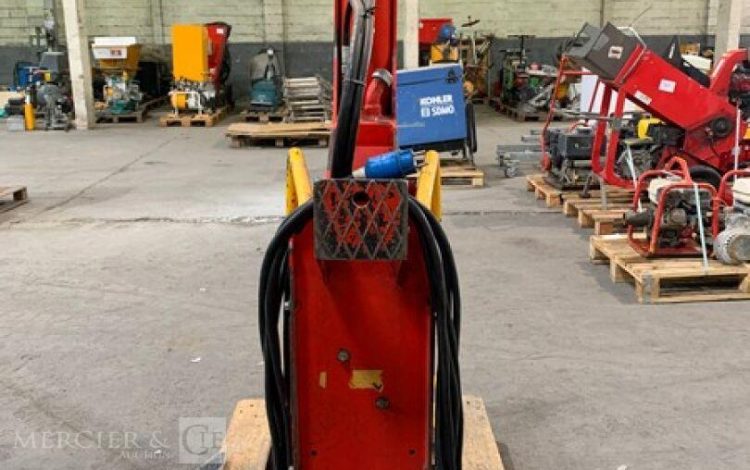 RABAUD 70020B  FEN010017
