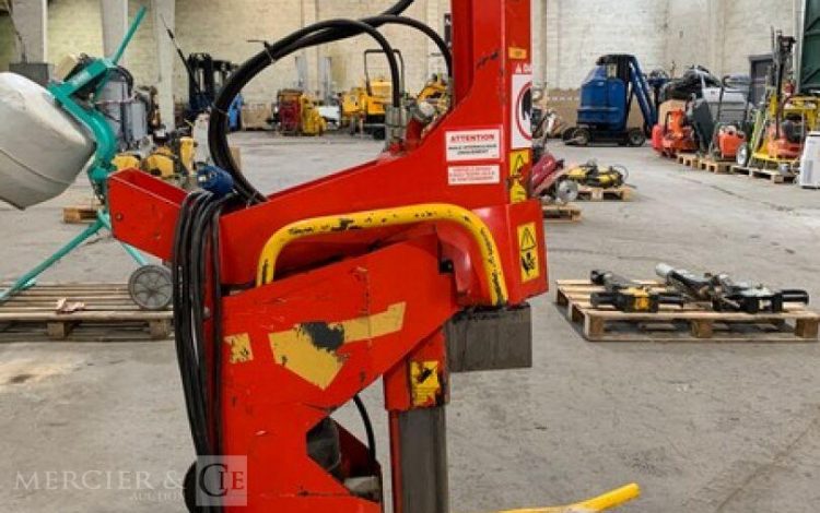 RABAUD 70020B  FEN010017