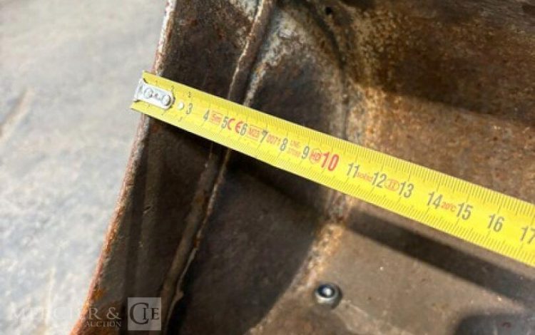 8MAM92026
