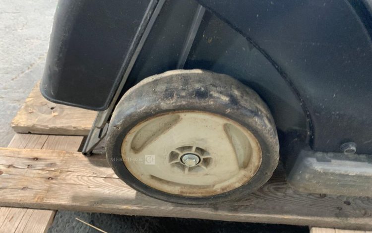 HONDA HRX476HYE  9MAM92026