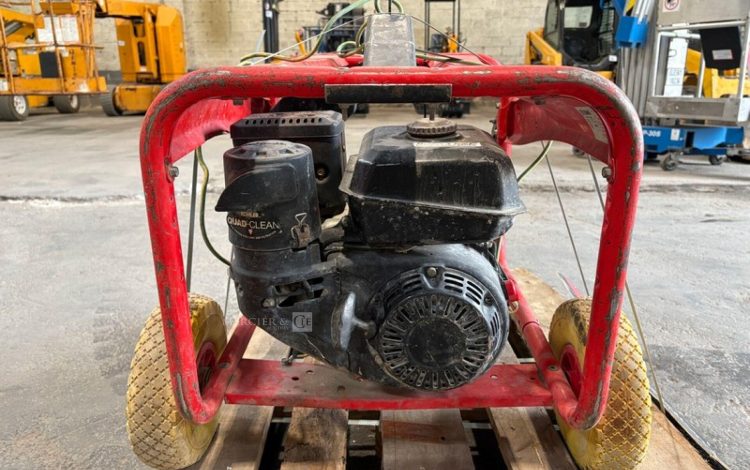 SDMO PERFORM 3000  21MAM92026