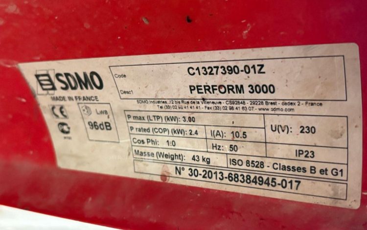 SDMO PERFORM 3000  21MAM92026
