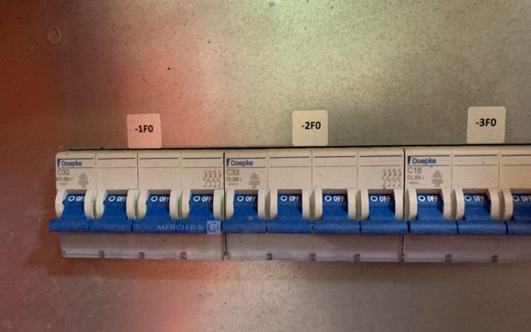 42MAM92026