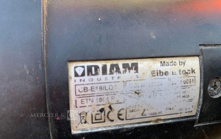 63MAM92026
