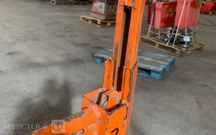 MONDELIN LEVPANO 2  R8
