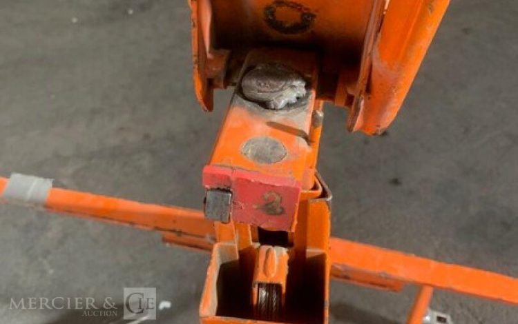 MONDELIN LEVPANO 2  R8