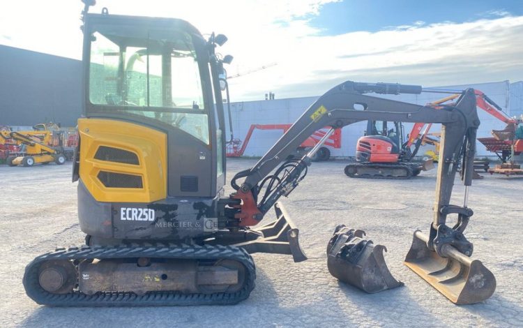 VOLVO ECR25D  PEL010479