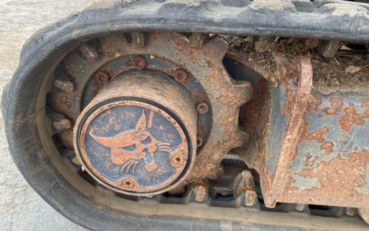 BOBCAT E08  MIN010823