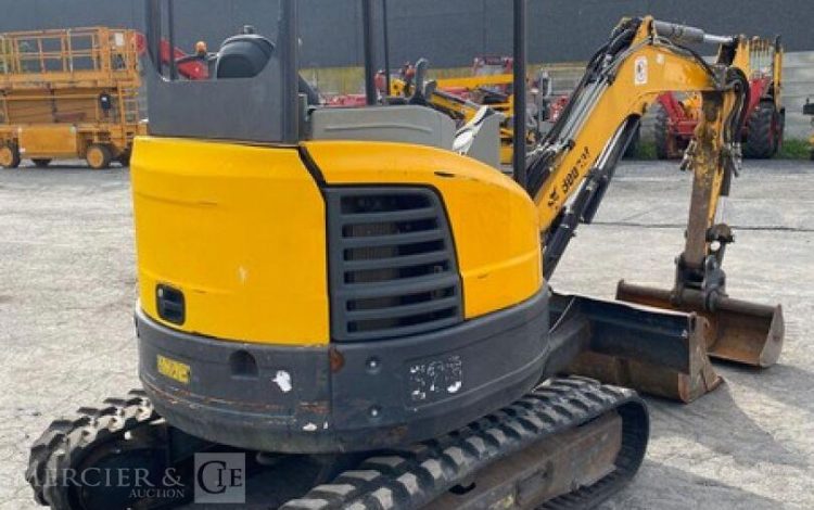 BOBCAT E26***EM  PEL010382