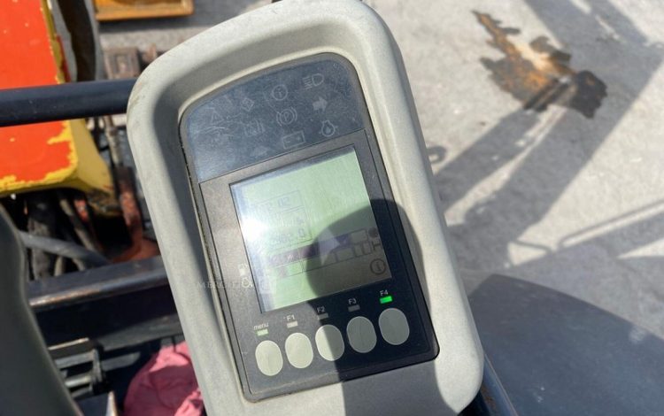 YANMAR VIO26-6  PEL748102
