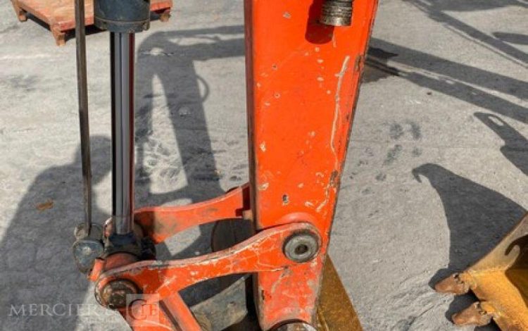 YANMAR VIO26-6  PEL748102