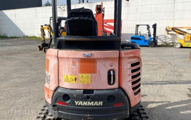 YANMAR VIO26-6  PEL748102