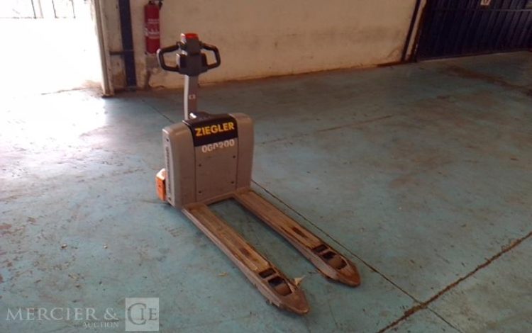 FENWICK TRANSPALETTE MT15 / STIELL ECU 15C  200