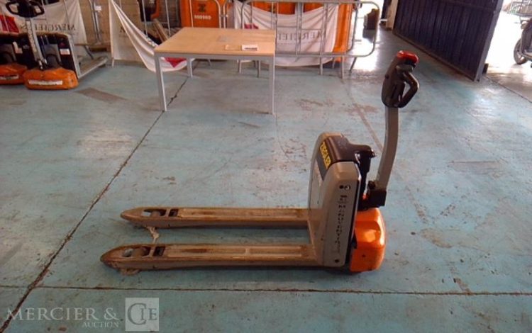 FENWICK TRANSPALETTE MT15 / STIELL ECU 15C  200
