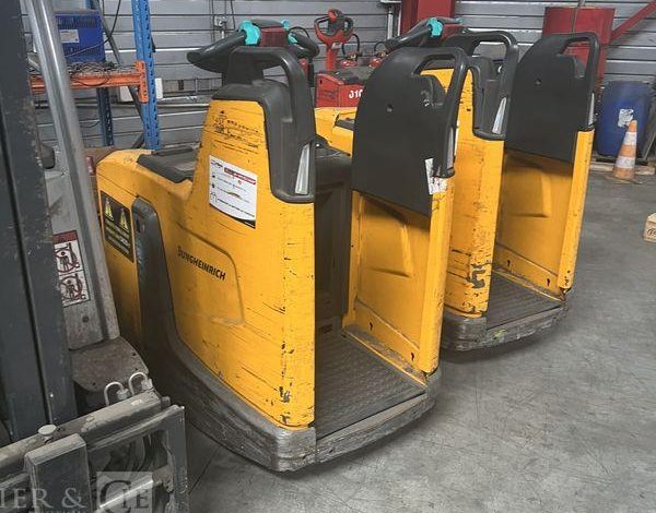 JUNGHEINRICH TRANSPALETTE ELECTRIQUE ERE 20 – 5400 HEURES JAUNE 232.933
