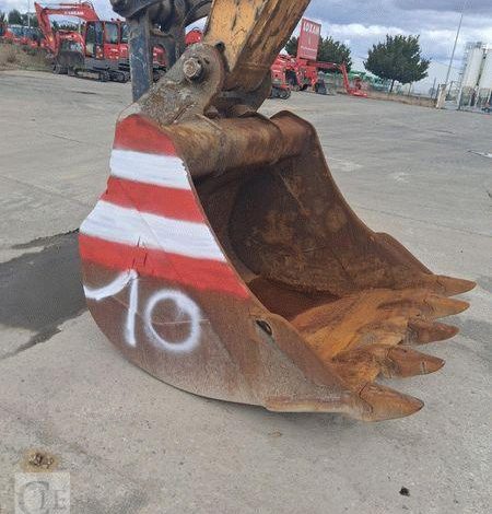 HYUNDAI PELLE DE DEMOLITION 330NL SUR CHENILLES DIESEL -33 TONNES- 6216 HEURES – AN 2016  235889
