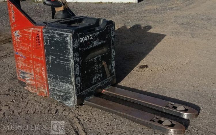 FENWICK TRANSPALETTE A CONDUCTEUR AUTOPORTE T20 SP – 2 TONNES – ELECTRIQUE – ANNEE 2015  4737