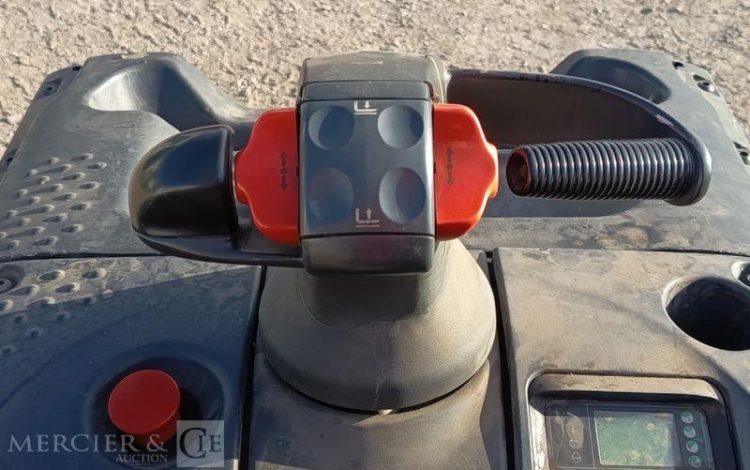 FENWICK TRANSPALETTE A CONDUCTEUR AUTOPORTE T20 SP – 2 TONNES – ELECTRIQUE – ANNEE 2015  4737