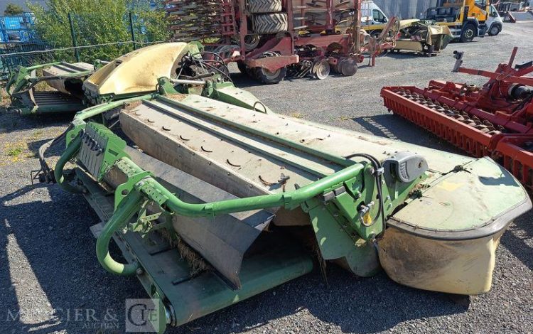 KRONE FAUCHEUSE CONDITIONNEUSE PORTEE ARRIERE ECB1000 CV-COLLECT – ANNEE 2020  55575