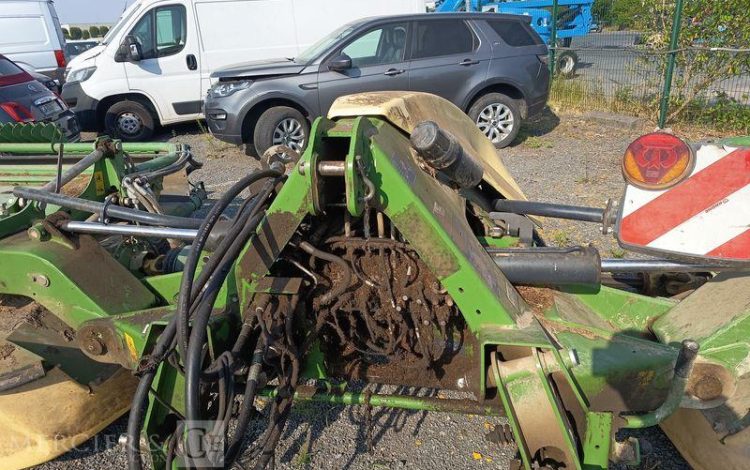 KRONE FAUCHEUSE CONDITIONNEUSE PORTEE ARRIERE ECB1000 CV-COLLECT – ANNEE 2020  55575