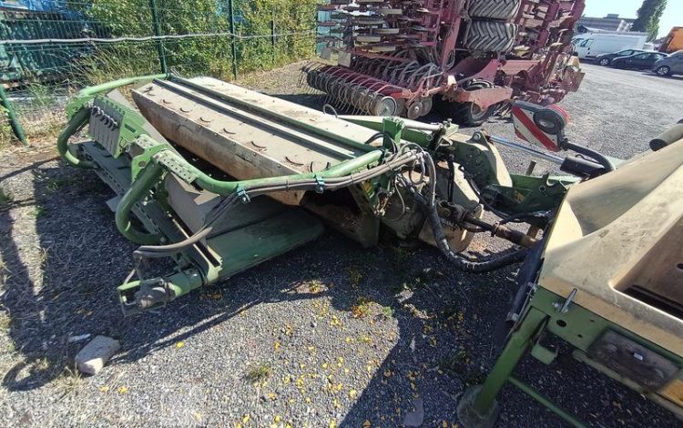 KRONE FAUCHEUSE CONDITIONNEUSE PORTEE ARRIERE ECB1000 CV-COLLECT – ANNEE 2020  55575