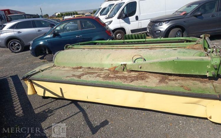 KRONE FAUCHEUSE CONDITIONNEUSE PORTEE ARRIERE ECB1000 CV-COLLECT – ANNEE 2020  55575