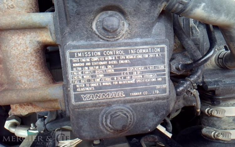 AMMANN ROULEAU DOUBLE BILLE AV26-2 – 2T6 –  1,2M DIESEL  – 2113h – AN2011  600329