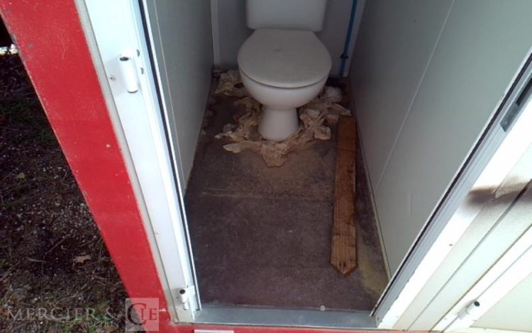 BODARD SANITAIRE 1WC 1DOUCHE – BATIX2130 T -AN2004  604024