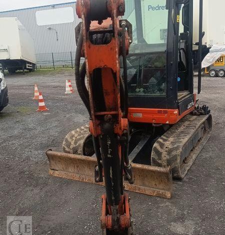 KUBOTA MINIPELLE U27-4 HI SUR CHENILLES 2,6T – DIESEL – ANNEE 2022  73603