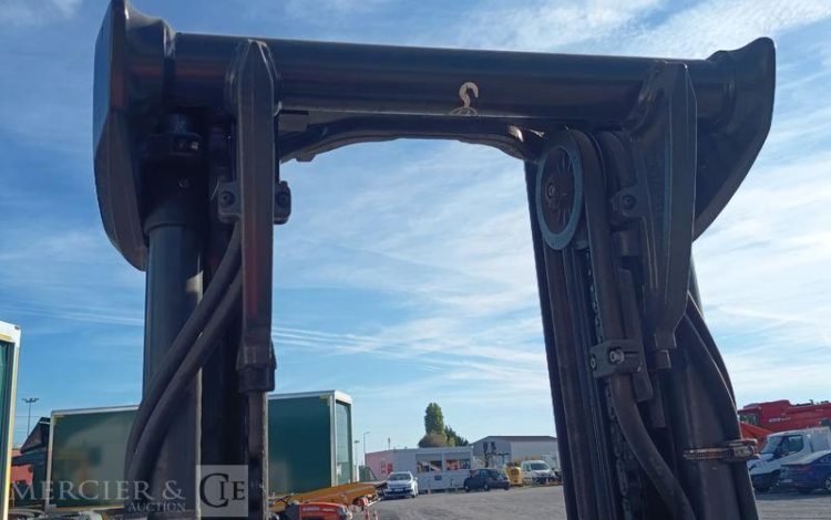 STILL CHARIOT ELEVATEUR FRONTAL RX20 -1,8 T – ELECTRIQUE – 2553 H – ANNEE 2023  752
