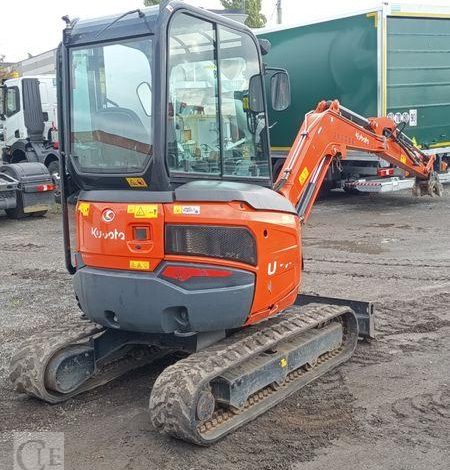 KUBOTA MINIPELLE U27-4 HI SUR CHENILLES DIESEL 2,6 T – 1520 HEURES – ANNEE 2023  77398