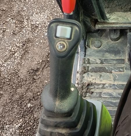 KUBOTA MINIPELLE U27-4 HI SUR CHENILLES DIESEL 2,6 T – 1520 HEURES – ANNEE 2023  77398