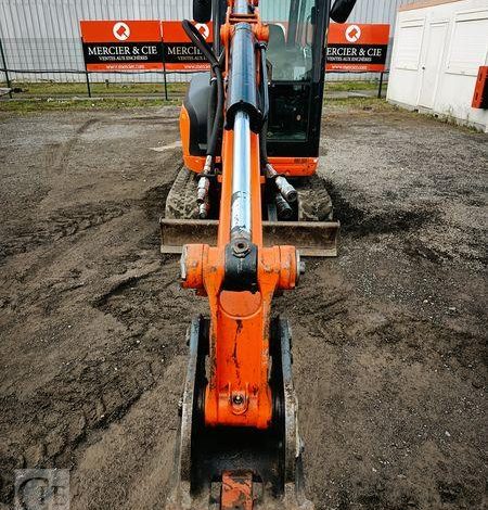 KUBOTA MINIPELLE U27-4 HI SUR CHENILLES DIESEL 2,6 T – 1520 HEURES – ANNEE 2023  77398