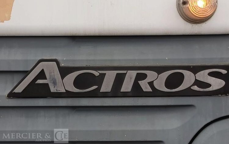 MERCEDES MERCEDES ACTROS AVEC NACELLE MULTITEL J340TA DIESEL 40M – 149769 KMS – AN 2001 BLANC 944ALY59
