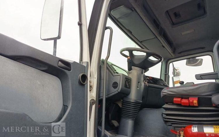 MERCEDES MERCEDES ACTROS AVEC NACELLE MULTITEL J340TA DIESEL 40M – 149769 KMS – AN 2001 BLANC 944ALY59