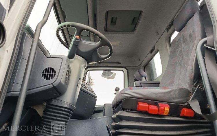 MERCEDES MERCEDES ACTROS AVEC NACELLE MULTITEL J340TA DIESEL 40M – 149769 KMS – AN 2001 BLANC 944ALY59