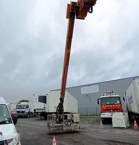 MERCEDES MERCEDES ACTROS AVEC NACELLE MULTITEL J340TA DIESEL 40M – 149769 KMS – AN 2001 BLANC 944ALY59