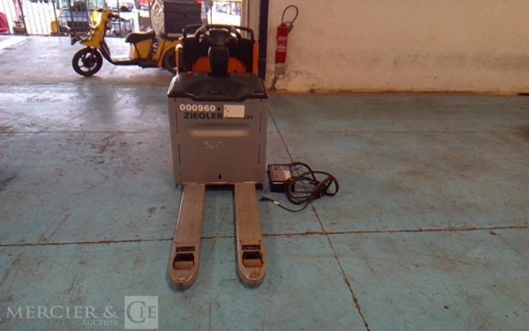 STILL TRANSPALETTE AUTO-PORTE EXHS  960