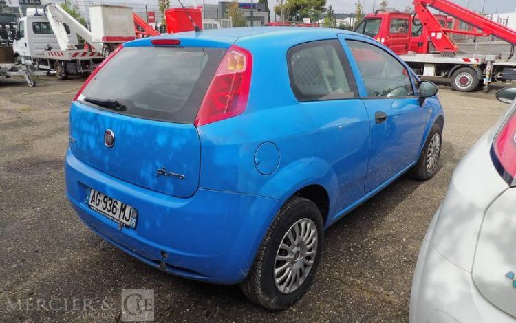 FIAT PUNTO ESS/GNV  AG-936-MJ
