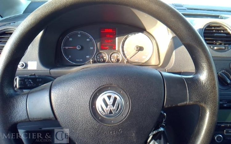 VOLKSWAGEN CADDY  BF-355-BH